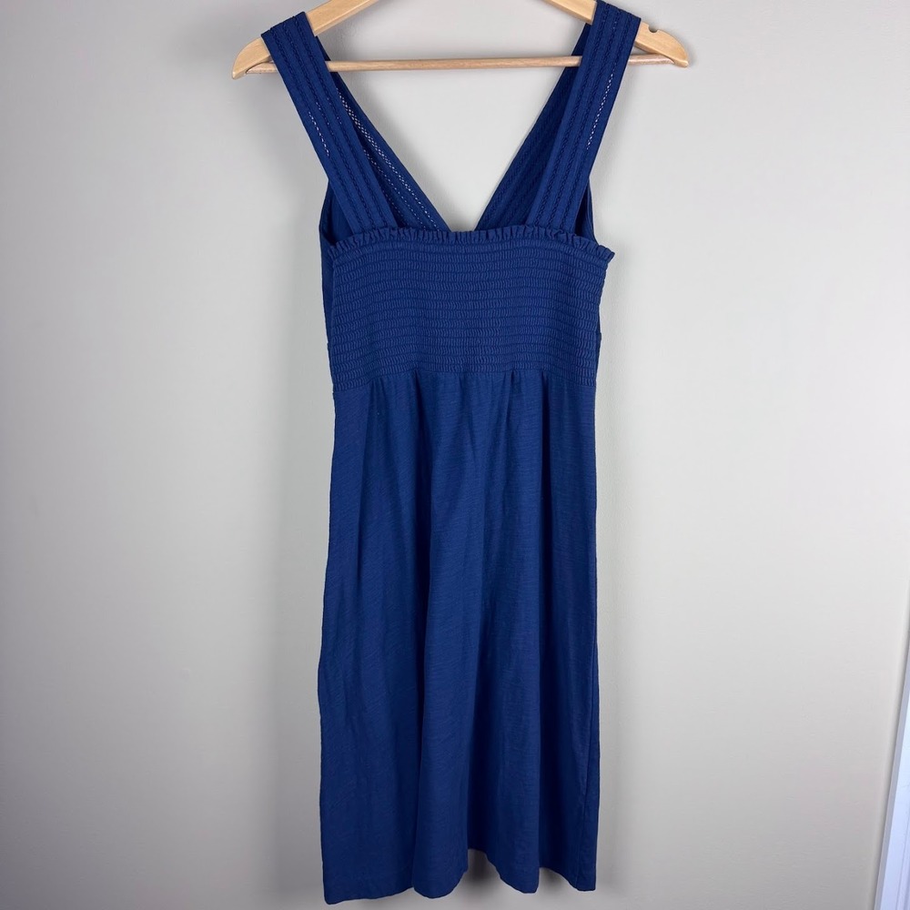 Tommy Bahama Small Navy Blue V Neck Casual Smocked Sundress - Picture 2 of 7